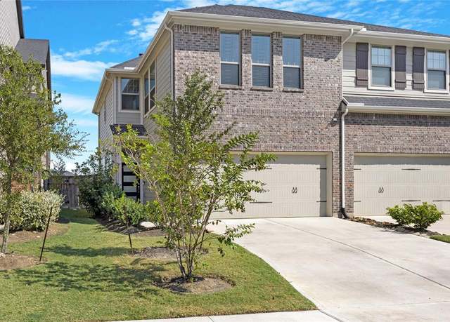 Property at 5215 Prairie Terrace Ln, Fulshear, TX 77441, 3 beds, 2.5 baths