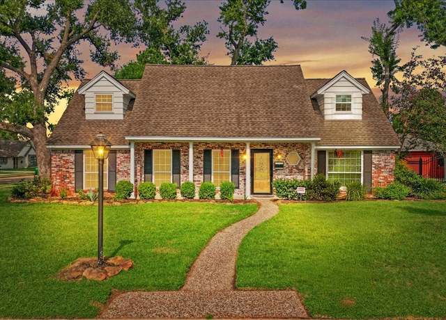 Property at 2103 Southwick St, Houston, TX 77080, 4 beds, 3 baths