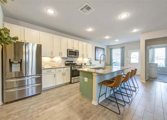 Property at 5439 Rustic Ruby Dr, Brookshire, TX 77423, 3 beds, 2.5 baths