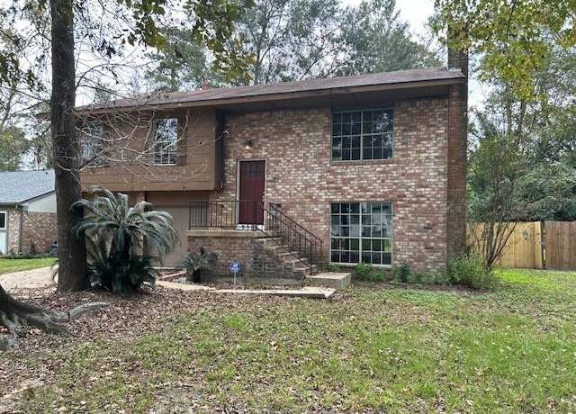 Property at 2126 Little Cedar Dr, Houston, TX 77339, 3 beds, 2.5 baths
