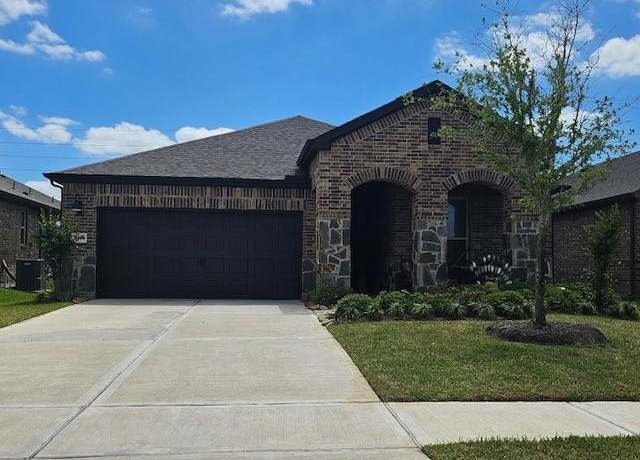 Property at 7515 Rolling Stone Dr, Fulshear, TX 77441, 2 beds, 2 baths