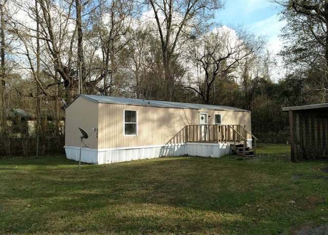 Property at 368 Pine Ridge Dr, Cleveland, TX 77327, 2 beds, 1 bath