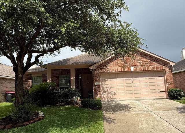 Property at 20122 Yellow Canyon Falls Dr, Tomball, TX 77375, 4 beds, 2 baths