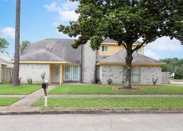 Property at 15119 Plaza Libre Dr, Houston, TX 77083, 4 beds, 2.5 baths