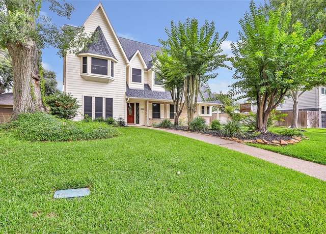 Property at 20131 Magnolia Bend Dr, Humble, TX 77346, 4 beds, 2.5 baths