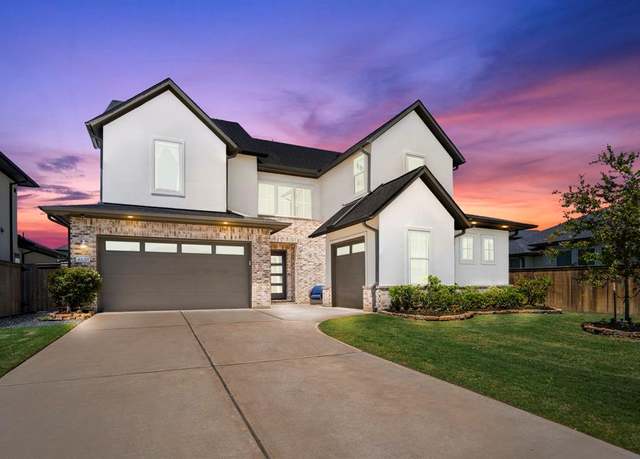 Property at 4638 Sanders Meadow Ln, Sugar Land, TX 77479, 5 beds, 5.5 baths