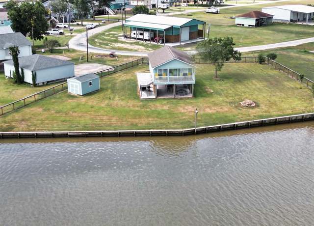 Property at 1867 County Road 291, Sargent, TX 77414, 2 beds, 1 bath
