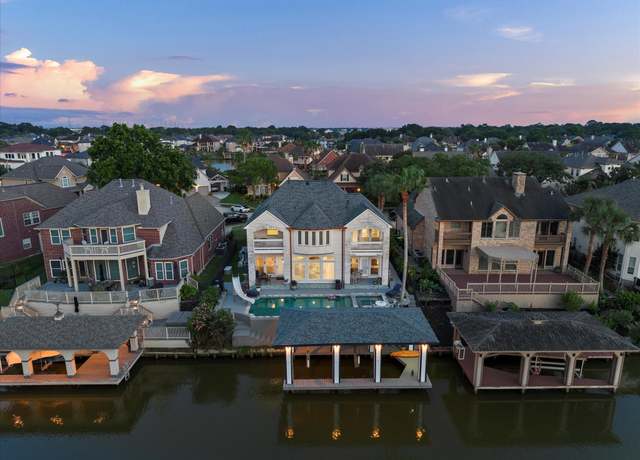 Property at 2518 Du Lac Trce, Seabrook, TX 77586, 4 beds, 2.5 baths