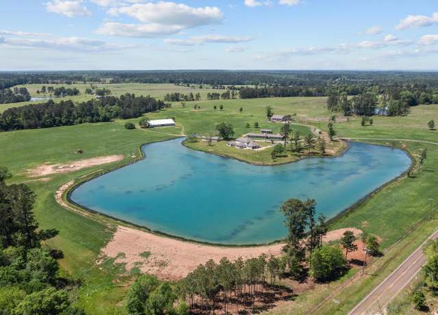 Property at 317 Fm 229, Crockett, TX 75835, 4 beds, 5 baths