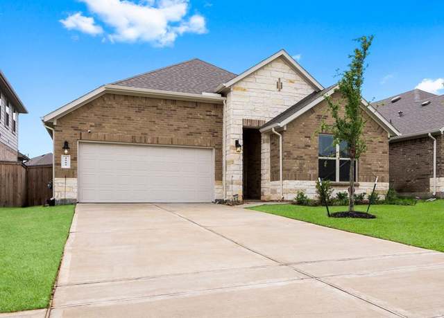Property at 1089 Clearwood Dr, Montgomery, TX 77316, 3 beds, 2.5 baths