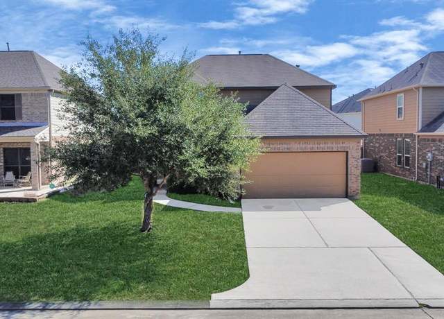 Property at 17922 Seco Creek Ln, Humble, TX 77396, 4 beds, 2.5 baths