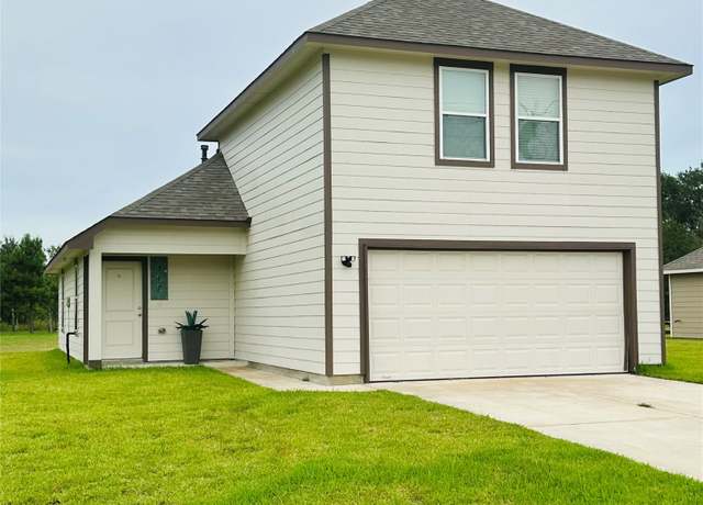 Property at 317 Road 5138, Cleveland, TX 77327, 3 beds, 2.5 baths