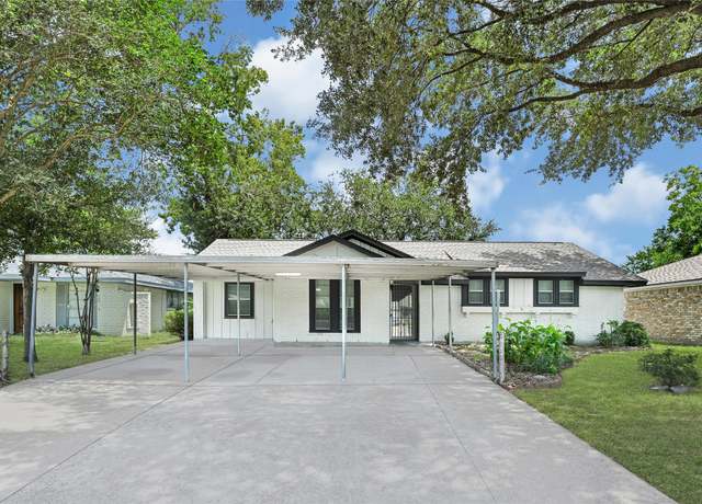 Property at 4521 Sandydale Ln, Houston, TX 77039, 5 beds, 3.5 baths