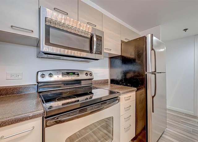 Property at 3525 Sage Rd #901, Houston, TX 77056, 1 bed, 1 bath