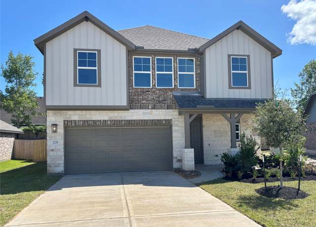 Property at 2725 Madison St, Seabrook, TX 77586, 4 beds, 2.5 baths