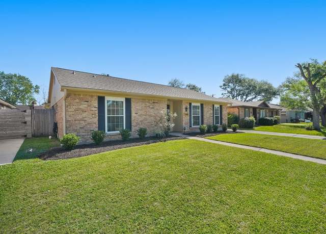 Property at 5931 Portal Dr, Houston, TX 77096, 3 beds, 2 baths