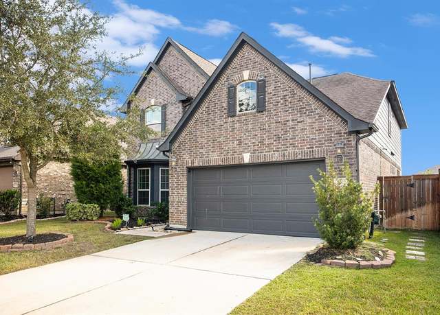 Property at 11222 Honeysuckle Haven Dr, Cypress, TX 77433, 5 beds, 2.5 baths
