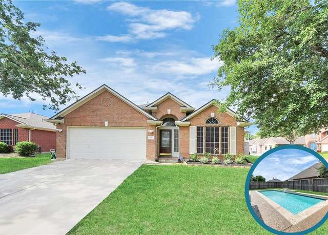 Property at 4601 Buescher Ct, Pearland, TX 77584, 3 beds, 2 baths