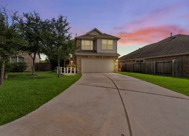 Property at 2213 Ivy Wall Dr, Conroe, TX 77301, 4 beds, 2.5 baths