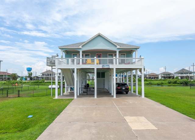 Property at 1987 Avenue G, Crystal Beach, TX 77650, 3 beds, 2 baths