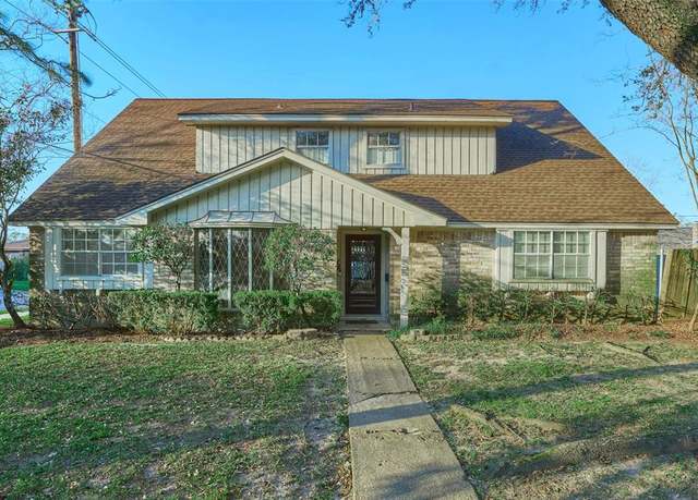 Property at 8910 Sandstone St, Houston, TX 77036, 5 beds, 2.5 baths