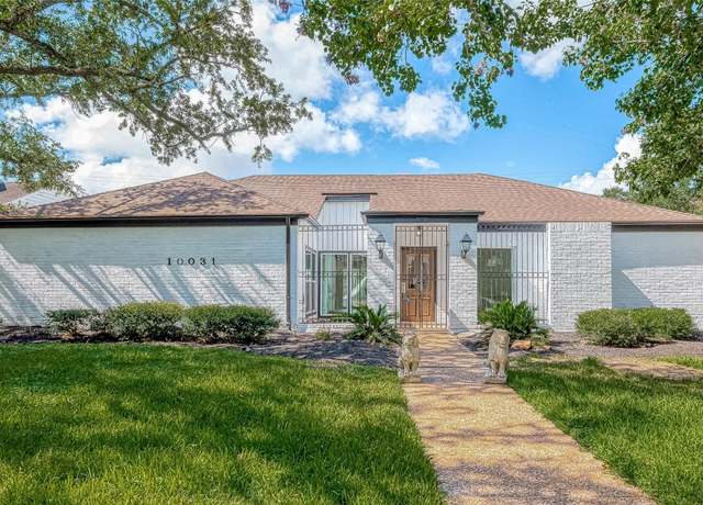 Property at 10031 Inwood Dr, Houston, TX 77042, 4 beds, 2 baths