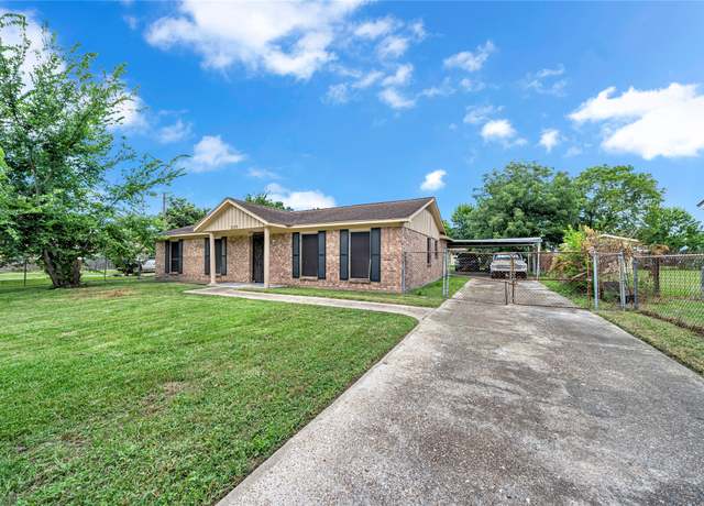 Property at 3225 Bostic St, Houston, TX 77093, 3 beds, 2 baths