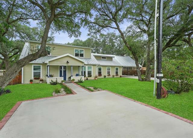 Property at 35 Bounty St, Blessing, TX 77419, 3 beds, 2.5 baths
