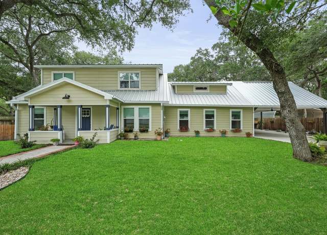 Property at 35 Bounty St, Blessing, TX 77419, 3 beds, 2.5 baths