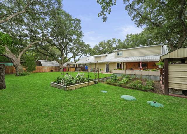 Property at 35 Bounty St, Blessing, TX 77419, 3 beds, 2.5 baths