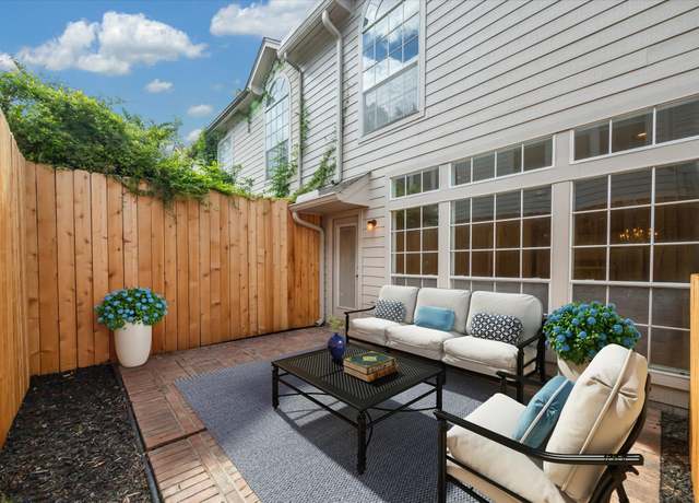 Property at 4422 Castle Court Pl, Houston, TX 77006, 3 beds, 3.5 baths