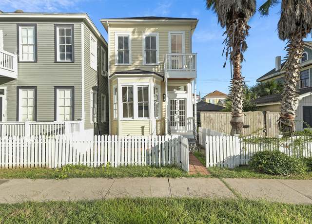 Property at 1607 Market St, Galveston, TX 77550, 3 beds, 2.5 baths