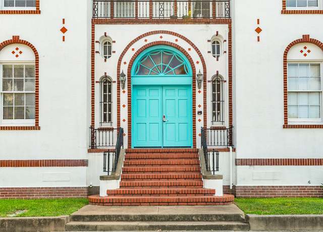 Property at 902 22nd St #2, Galveston, UT 77550, 2 beds, 1 bath