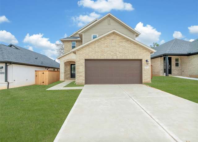 Property at 19576 Stripe Hill Bnd, Montgomery, TX 77356, 4 beds, 2.5 baths
