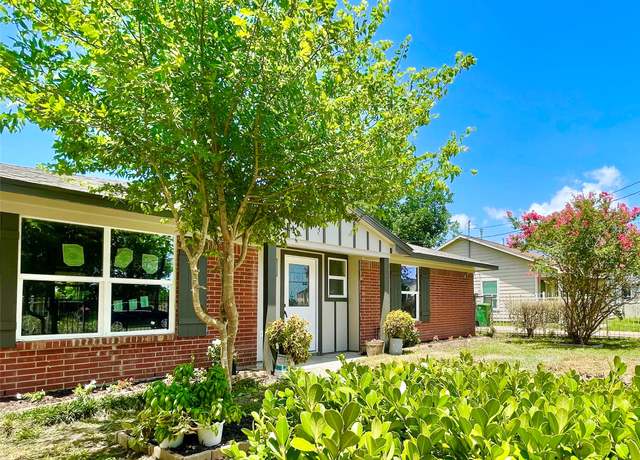 Property at 5039 Briscoe St, Houston, TX 77033, 3 beds, 2.5 baths