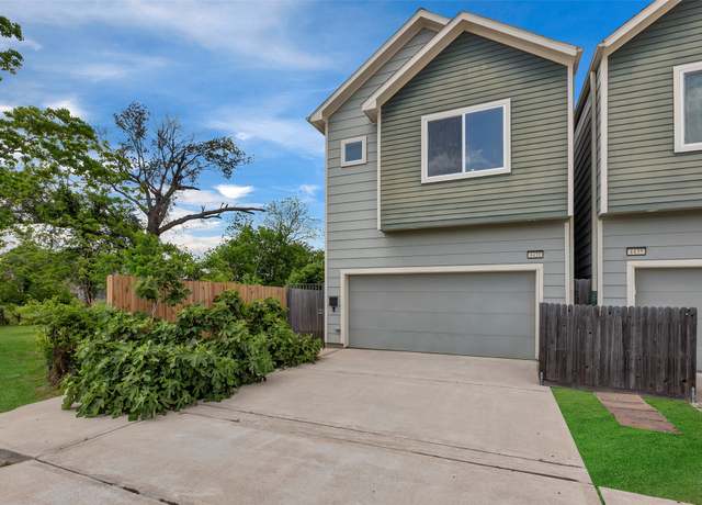 Property at 4431 Nichols St, Houston, TX 77020, 2 beds, 2.5 baths