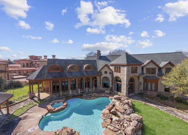 Property at 326 W Alkire Lake Dr, Sugar Land, TX 77478, 5 beds, 7 baths