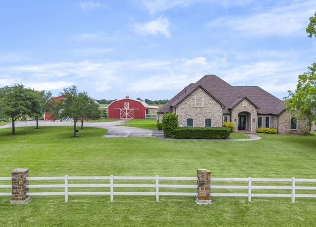 Property at 9103 Jeske Rd, Needville, TX 77461, 4 beds, 4 baths