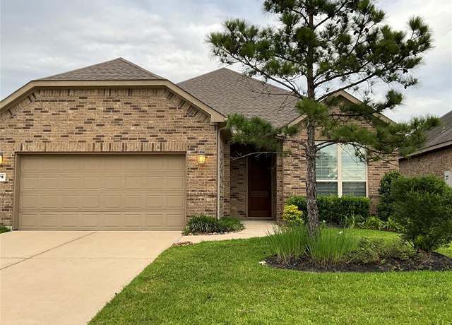 Property at 176 Chestnut Bay, The Woodlands, TX 77382, 3 beds, 2 baths