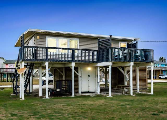 Property at 719 Seashell Dr, Surfside Beach, TX 77541, 2 beds, 1 bath