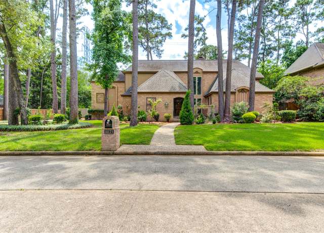 Property at 16123 Chasemore Dr, Spring, TX 77379, 5 beds, 5 baths
