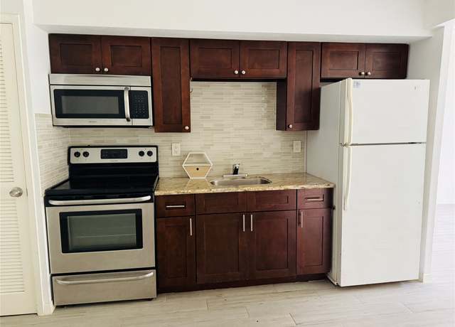 Property at 12900 Walden Rd #709, Montgomery, TX 77356, 1 bed, 1 bath