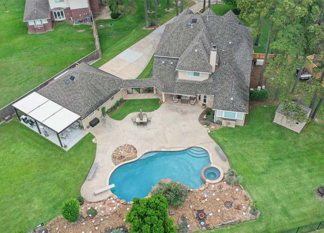 Property at 17303 E Blooming Rose Ct, Cypress, TX 77429, 5 beds, 3.5 baths