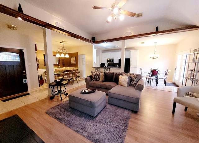 Property at 4134 Teal Valley Ct, Fresno, TX 77545, 3 beds, 2 baths