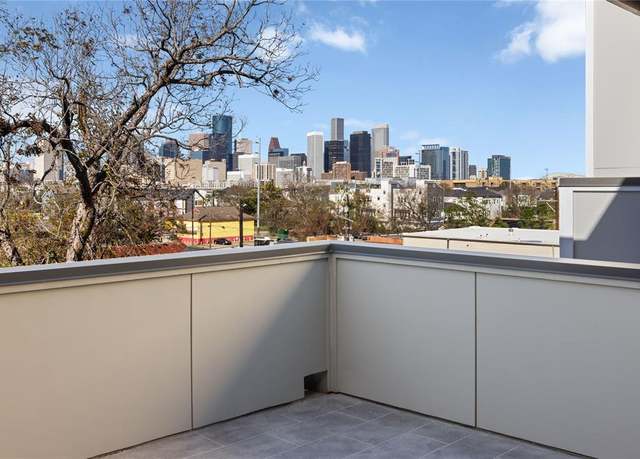 Property at 2709 Dennis St, Houston, TX 77004, 4 beds, 4 baths