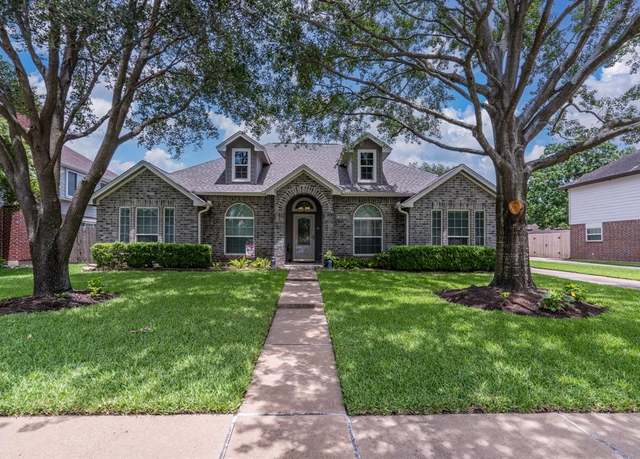 Property at 10218 Jockey Club Dr, Houston, TX 77065, 4 beds, 2 baths