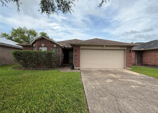 Property at 12707 Rockford Dr, Houston, TX 77048, 3 beds, 2 baths