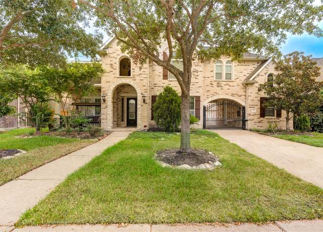 Property at 17215 Astrachan Rd, Richmond, TX 77407, 5 beds, 4.5 baths