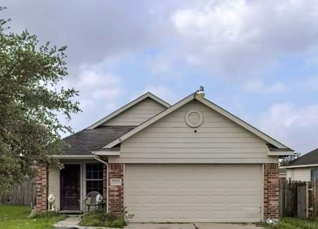 Property at 12427 Clara Hills Ln, Houston, TX 77044, 3 beds, 2 baths