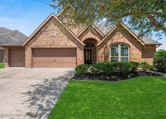 Property at 5335 Stoneridge Ct, Rosenberg, TX 77471, 4 beds, 3.5 baths